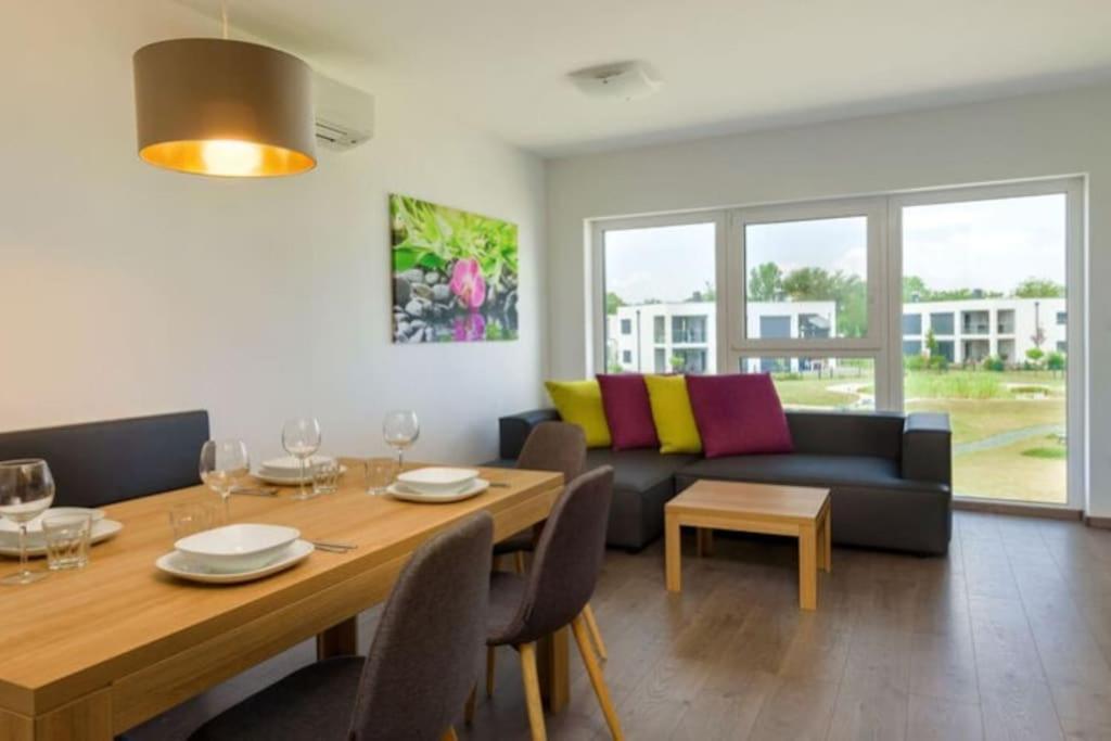 LUXUS Appartement am Golfplatz und Therme Lutzmannsburg Zsira Exterior foto