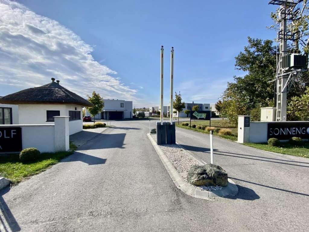 LUXUS Appartement am Golfplatz und Therme Lutzmannsburg Zsira Exterior foto